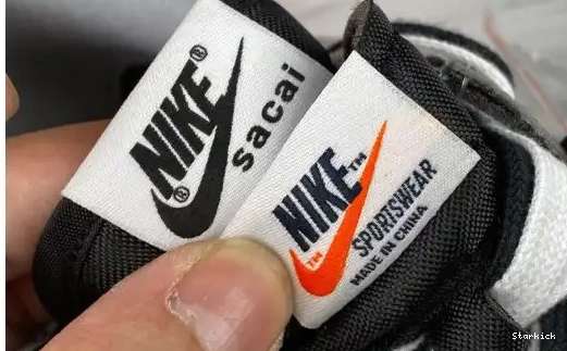 LD White BV0073-001 Waffle Anthracite Sacai Nike Black 0515
